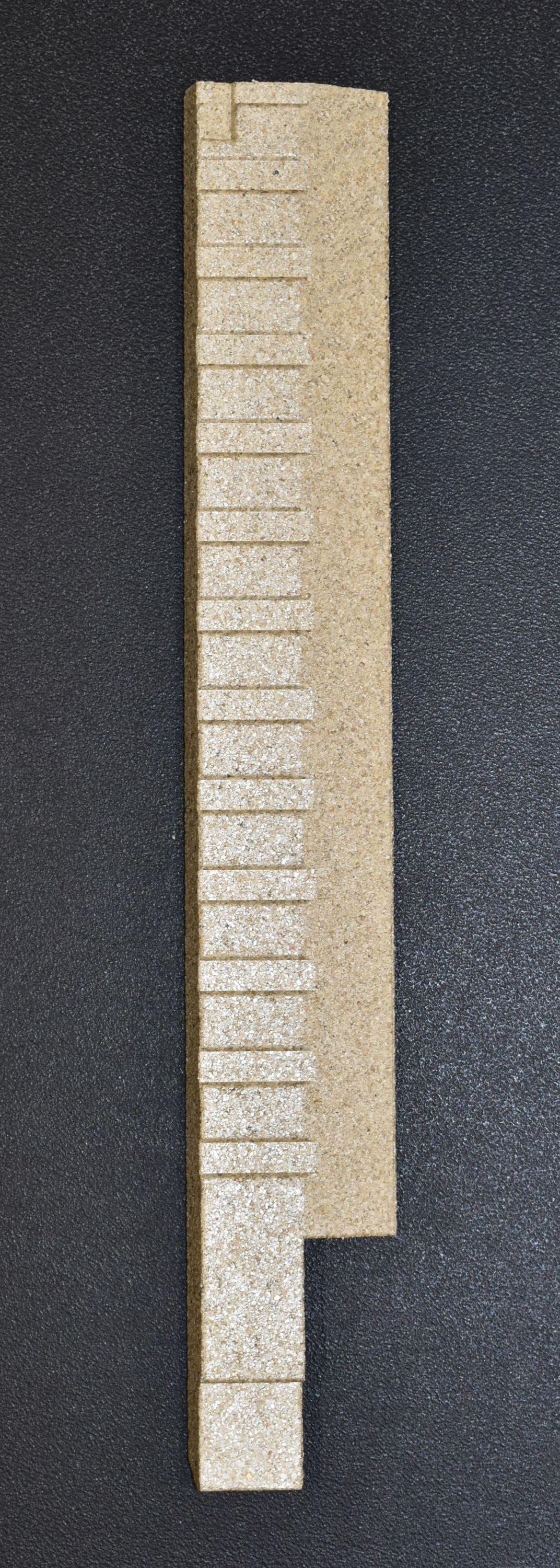 Attika Viva L G pierre latérale droit avant