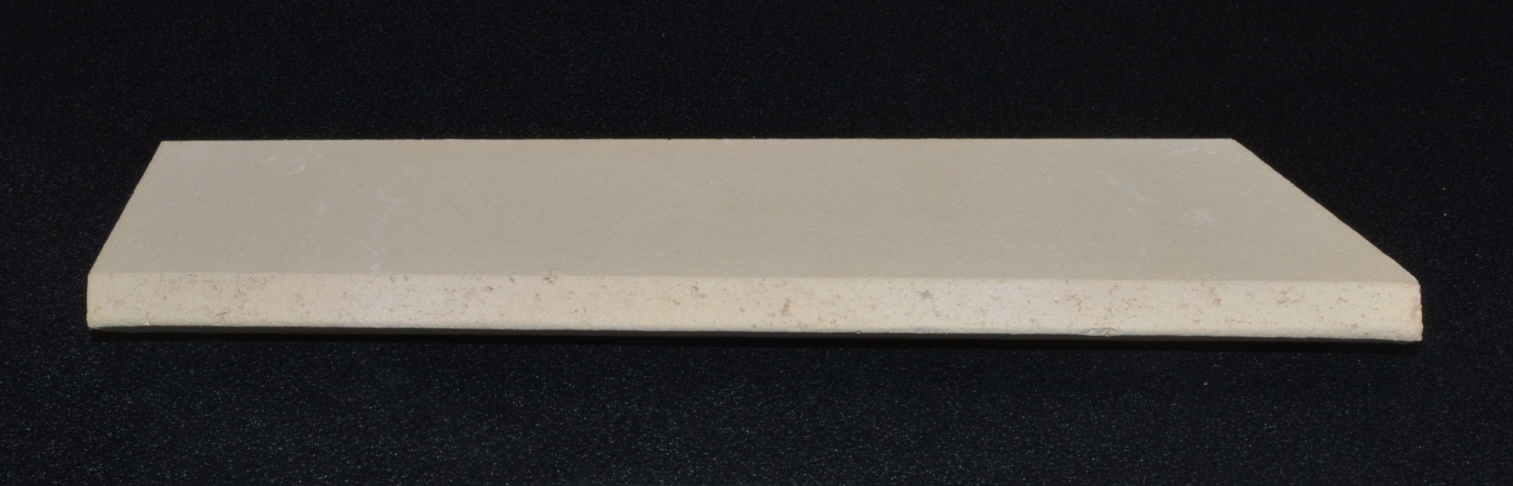 Brunner lucarne 45/67/44 pierre avant gauche