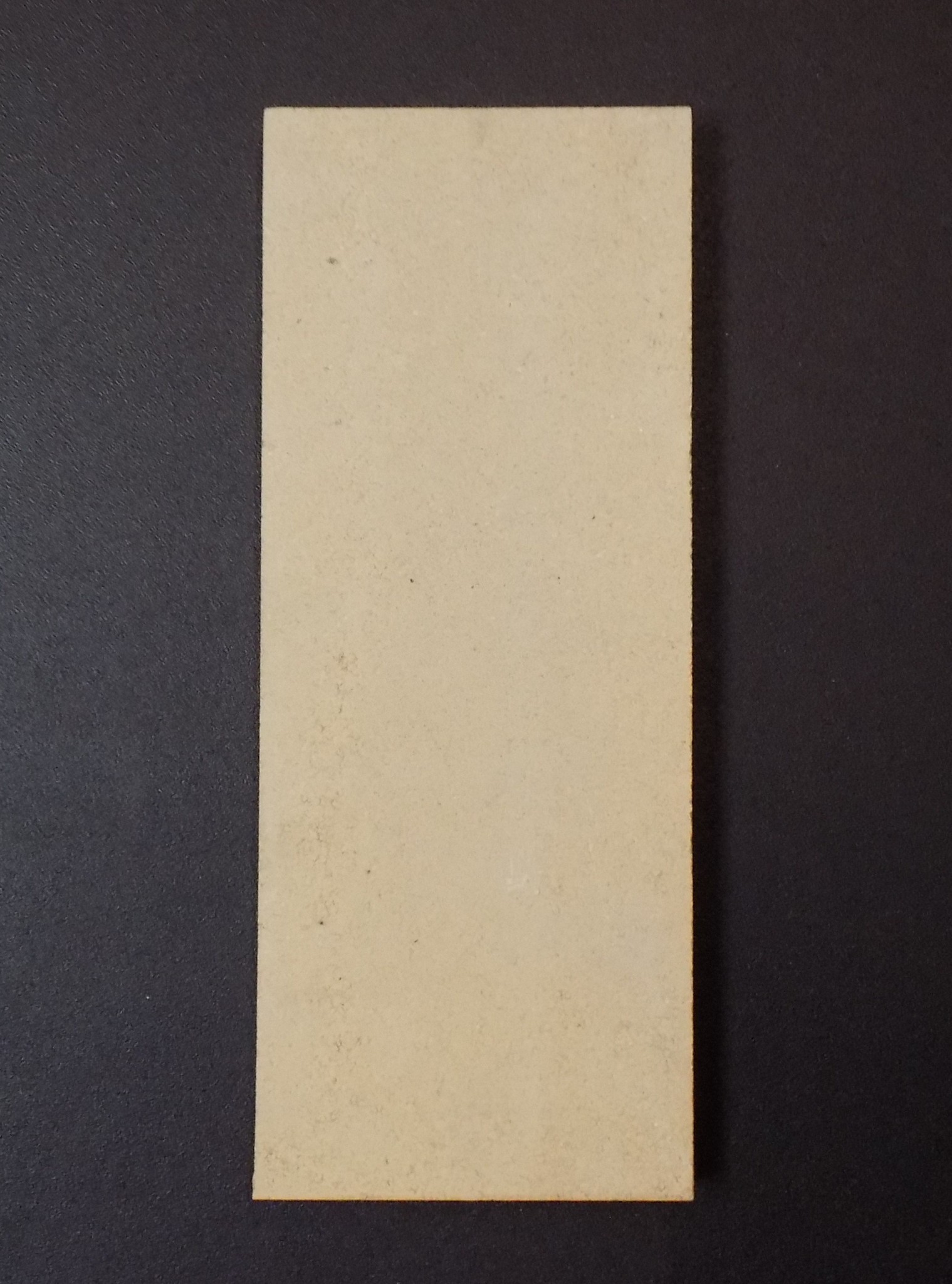 Drooff Gerola W pierre de plaque arrière gauche