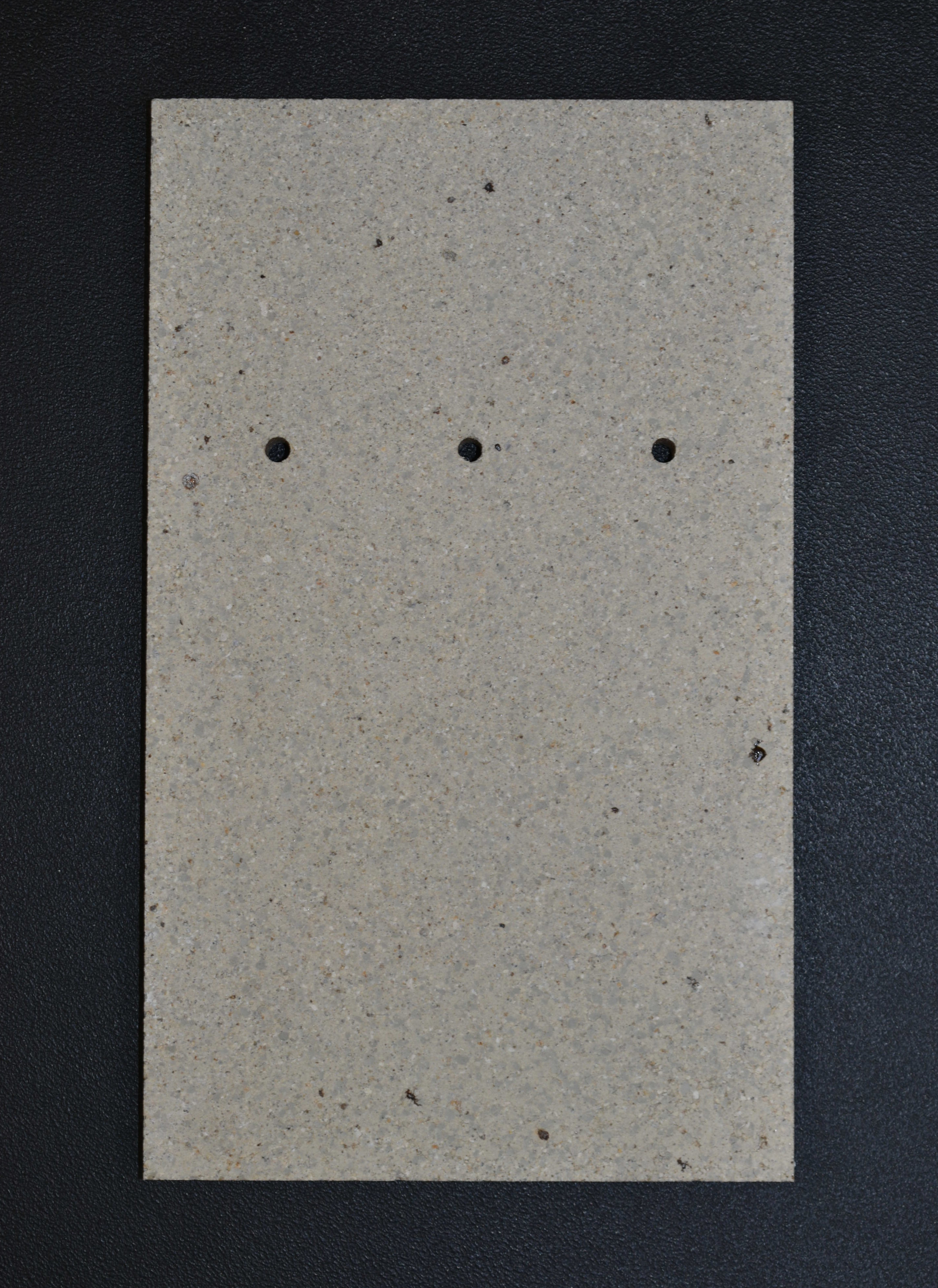 Thorma Borgholm pierre de plaque arrière gauche B