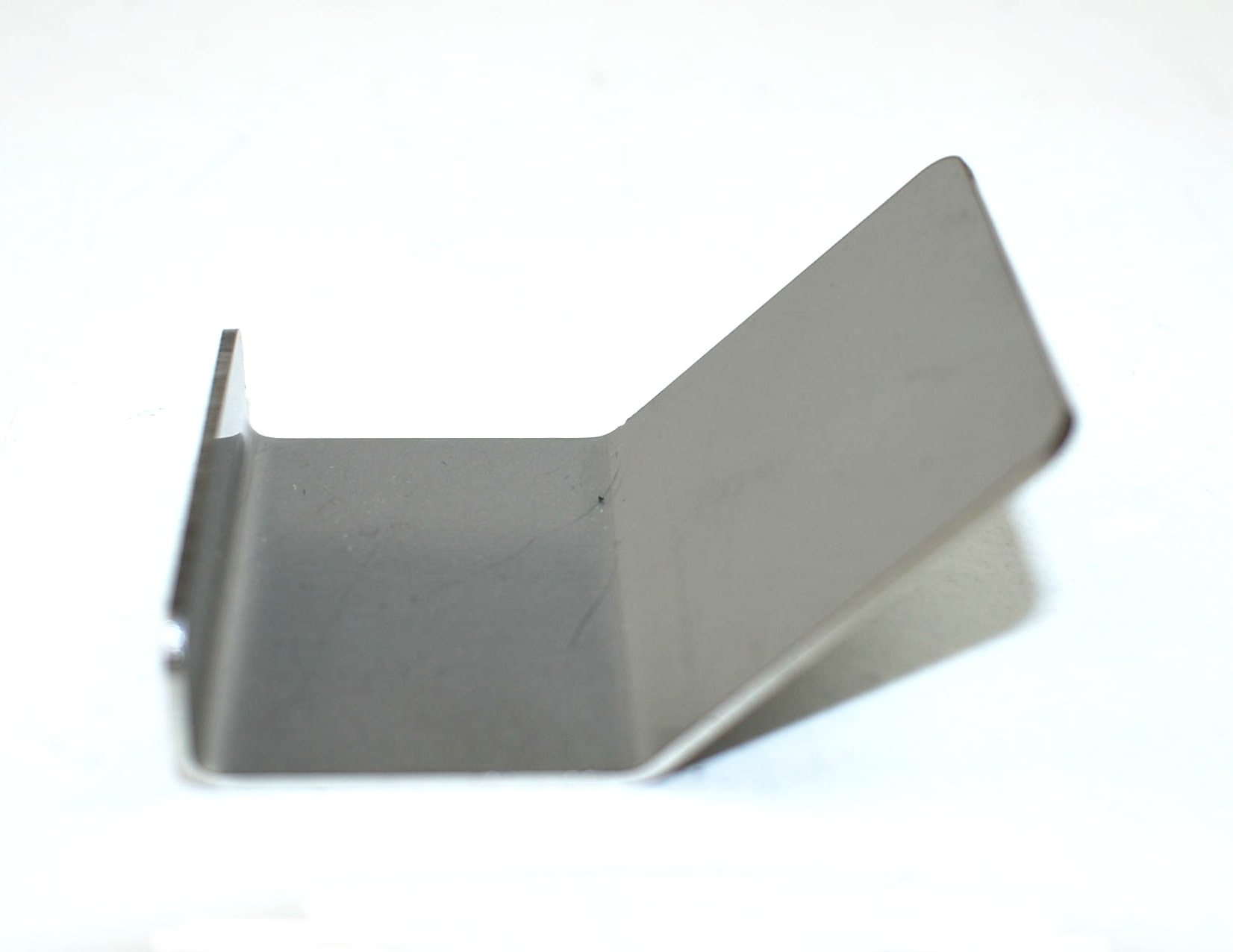 Attika Pilar 152 fixation déflecteur