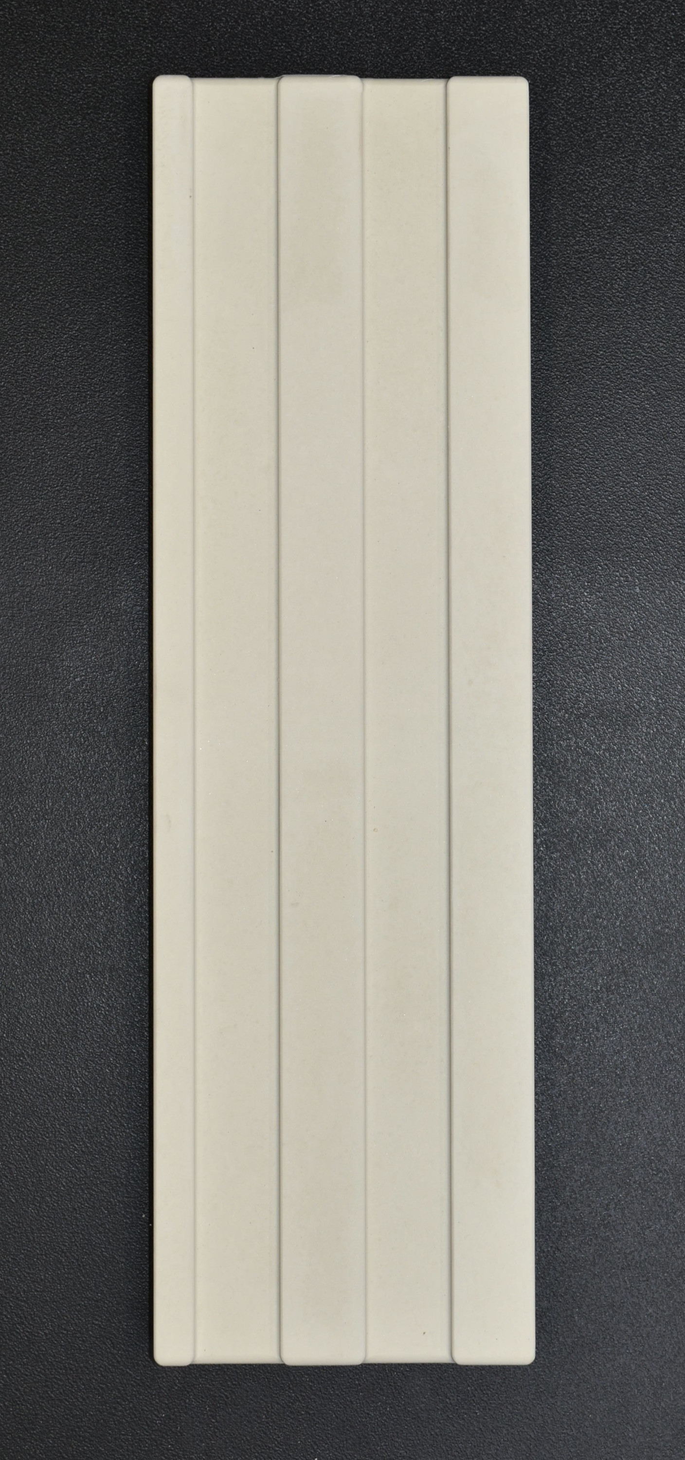 Spartherm Varia 2L-55h GET pierre de plaque arrière droit