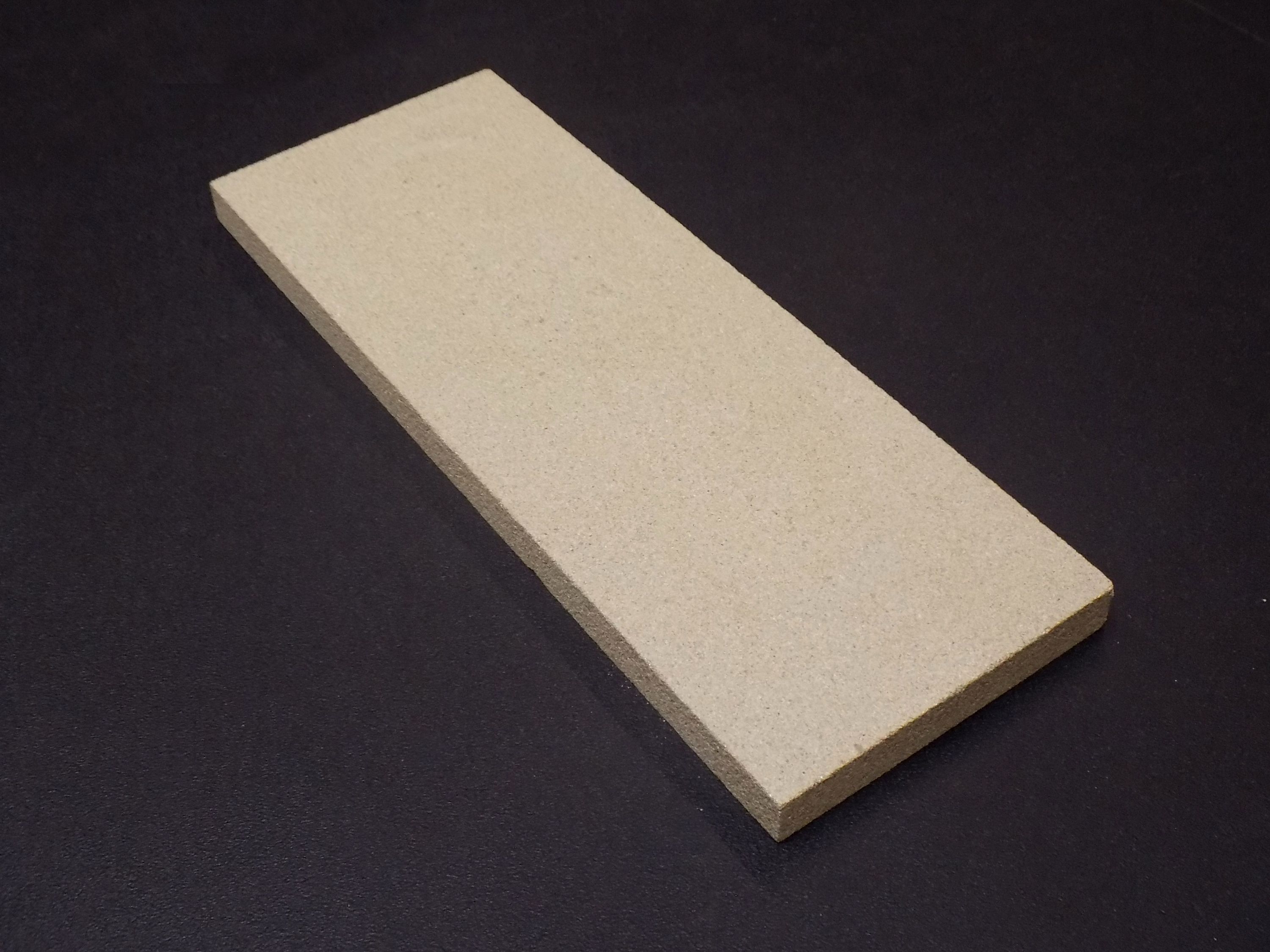 Oranier KE 706 Plan pierre de plaque arrière