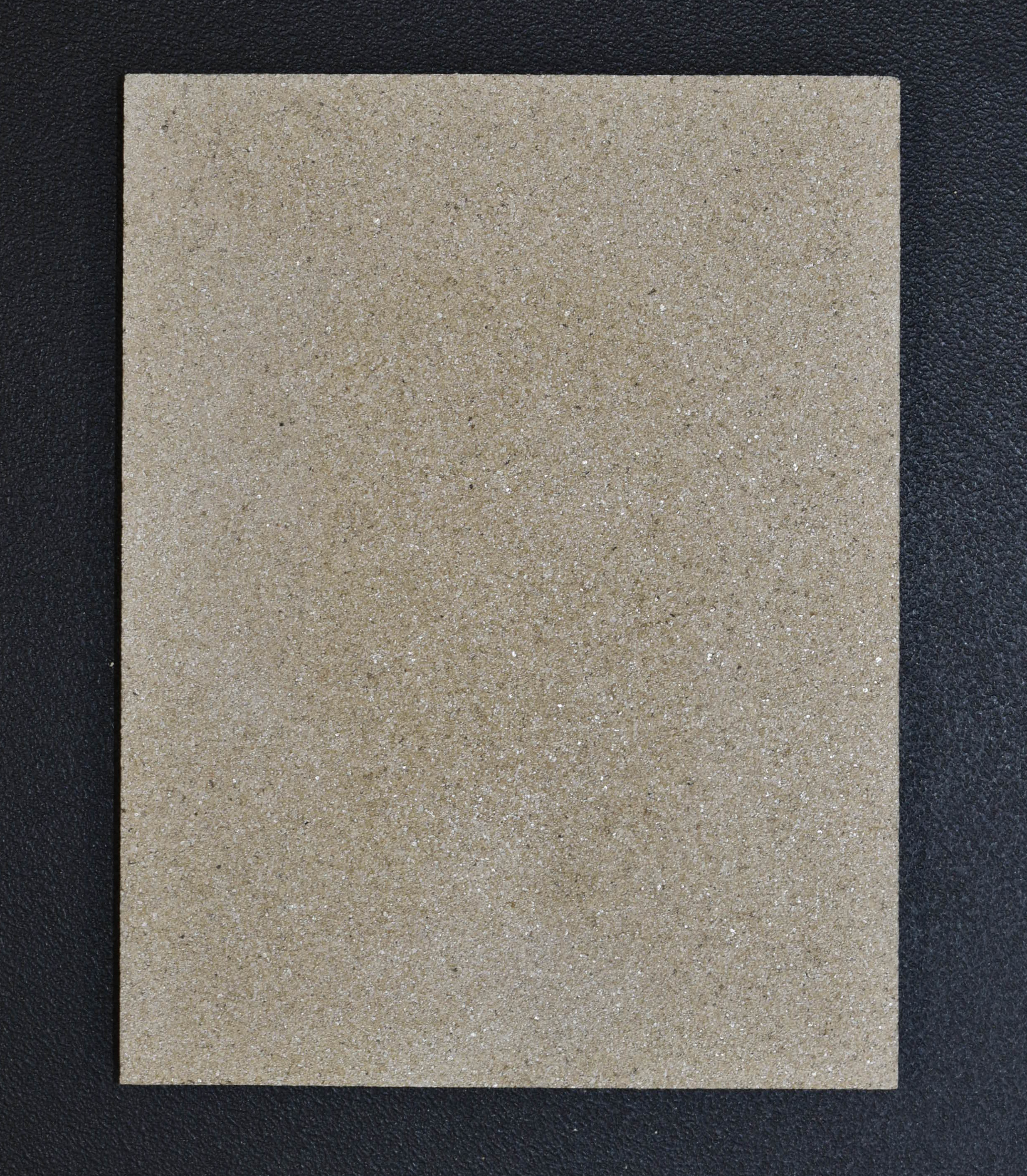 ABC 1 pierre de plaque arrière gauche